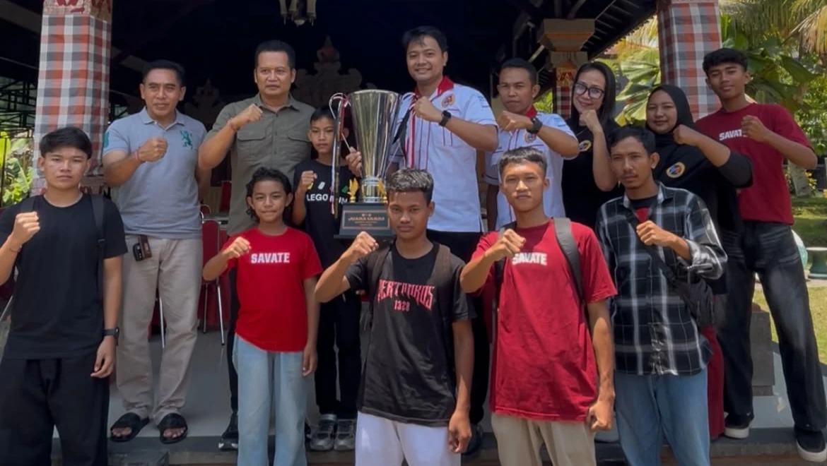 Borong 12 Emas, Savate Jembrana Juara Umum Kejurprov Bali 2026, Bupati Kembang Target  Tambahan Emas Porprov