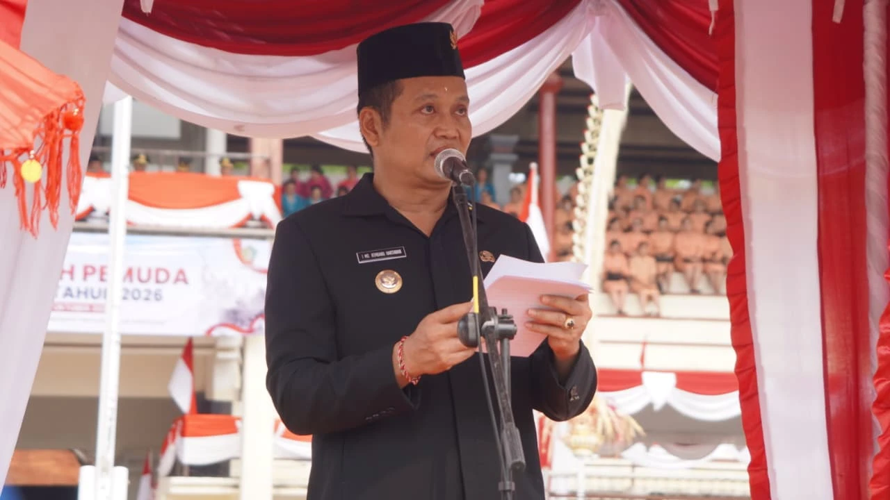 Bupati Kembang Hartawan Pimpin Apel Sumpah Pemuda ke-98, Tekankan Pentingnya Karakter Patriotik dan Berempati