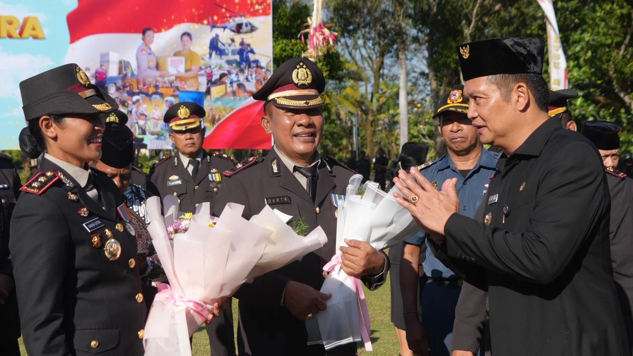 Apresiasi Hari Bhayangkara, Bupati Kembang Acungi Jempol Gerak Cepat Polisi Amankan Penipu Catut Nama Presiden