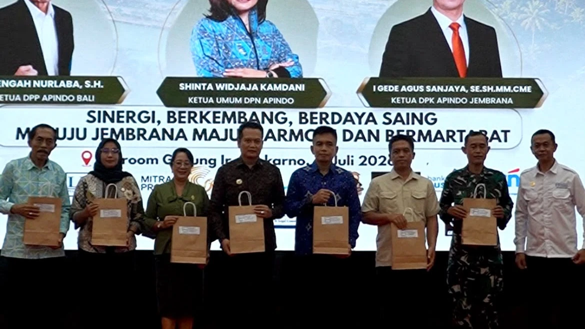 APINDO Jembrana Resmi Dilantik, Bupati Kembang Minta Pengusaha Jadi Motor Penggerak Ekonomi
